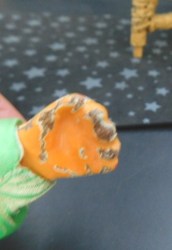 micale 2 green hand